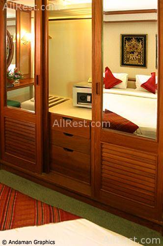 Baan Sukhothai Resort & Spa 18